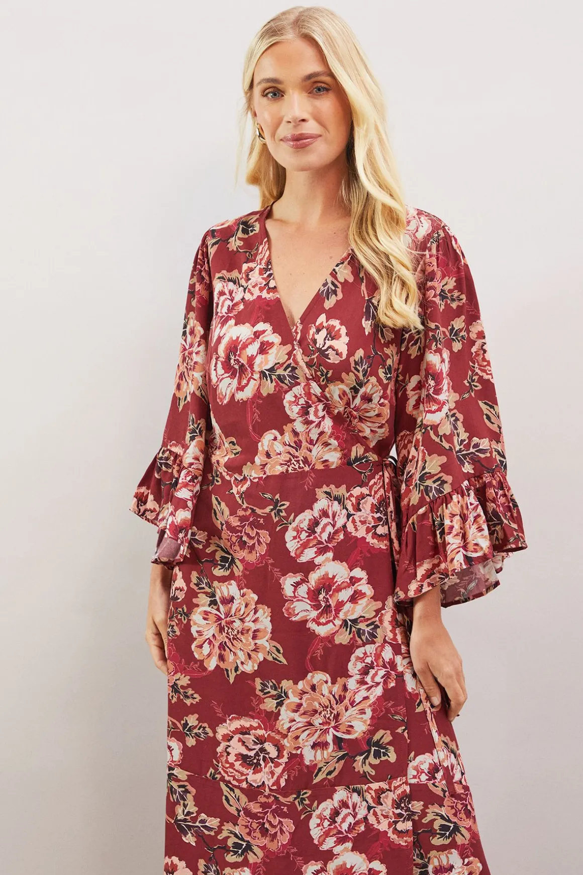 Robe Portefeuille en Viscose à Imprimé Floral Petite