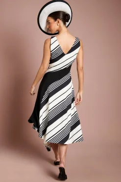 Robe Portefeuille Lisa À Rayures Beiges Avec Ourlet Asymétrique