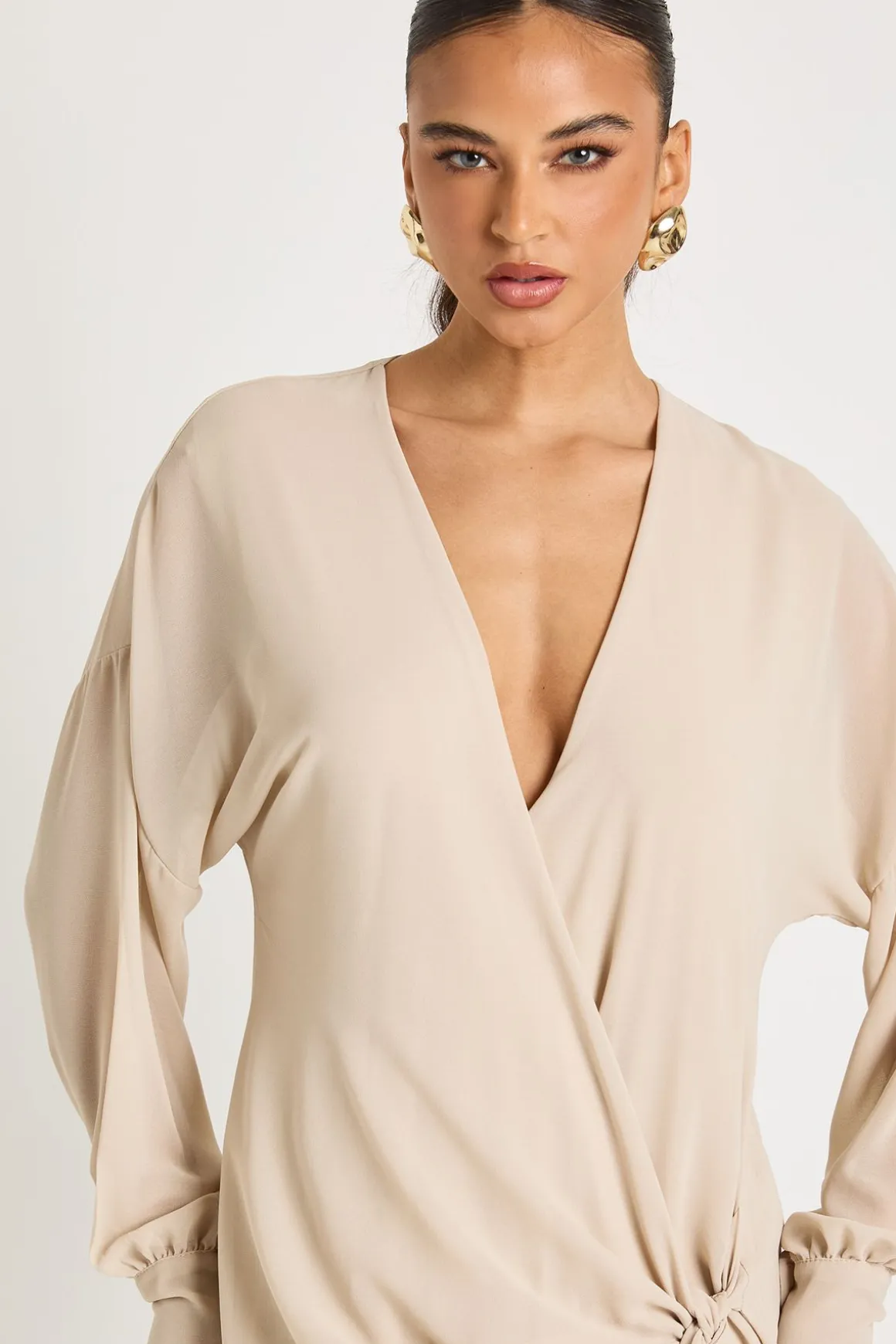 Robe portefeuille mini à manches longues