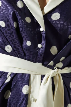 Robe Portefeuille Satinée à Pois Manches Courtes