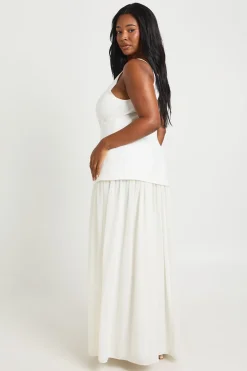 Robe Sans Manches En Crêpe Grande Taille Avec Jupe En Mousseline
