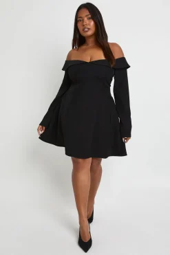 Robe skater Bardot structurée à manches longues Plus