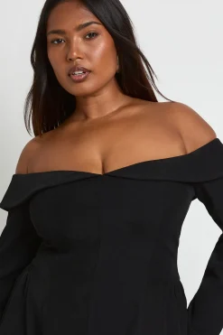 Robe skater Bardot structurée à manches longues Plus