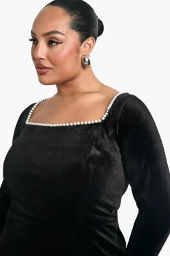 Robe Skater Grande Taille à Encolure Carrée et Perles