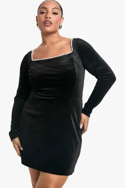 Robe Skater Grande Taille à Encolure Carrée et Perles