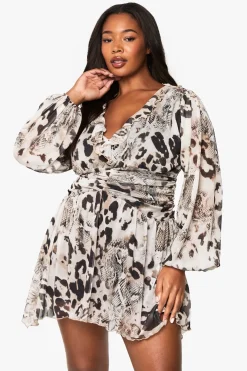 robe skater grande taille en résille à imprimé animalier et volants