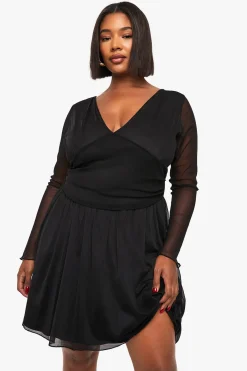 boohoo Robe Skater à Manches Longues avec Détail Corset Plongeant Plus<Femme Robes Corset|Robes Patineuses