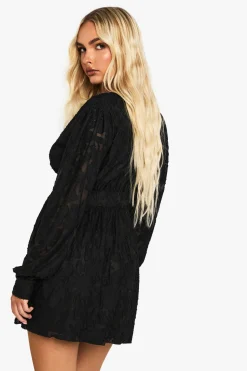 Robe skater à manches longues en burnout floral