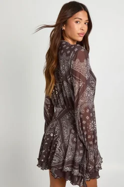 Robe skateur plissée en maille à imprimé cachemire