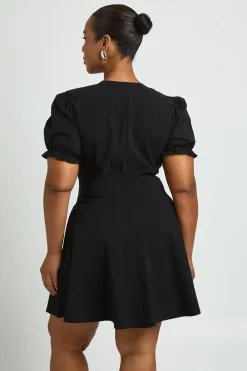 Robe Smockée Grande Taille À Encolure En V Et Manches Bouffantes