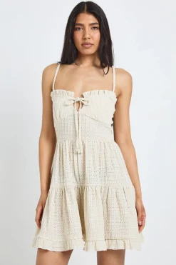 Robe Smockée Longue À Volants Texturée