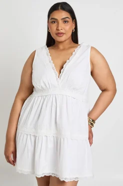 Robe Smockée À Volants Avec Inserts En Dentelle Grande Taille