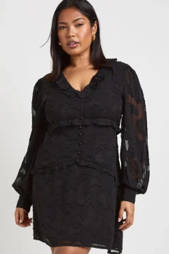 Robe Smockée À Volants En Mousseline Dévorée Grande Taille