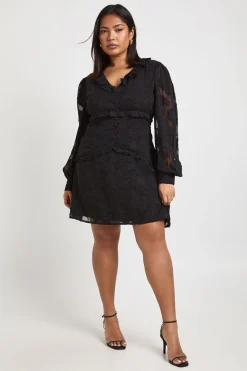 Robe Smockée À Volants En Mousseline Dévorée Grande Taille