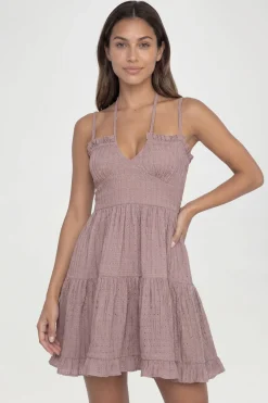 Robe Smockée À Volants Texturée Tall