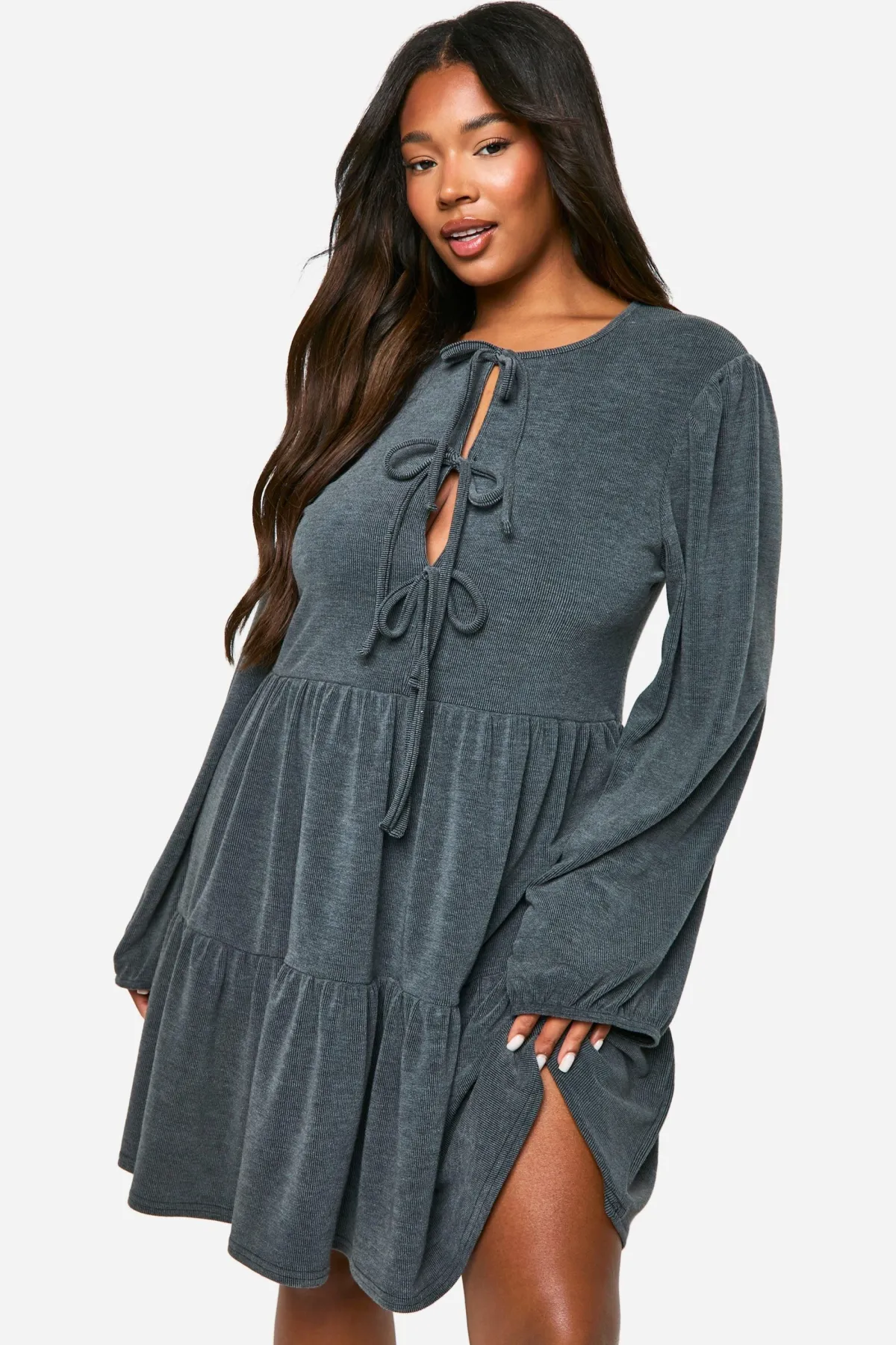 boohoo Robe smock grande taille bicolore à côtes avec nœud sur le devant<Femme Robes Courtes|Robes À Manches Longues