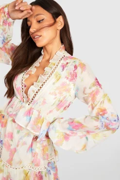 Robe Smock Grande Taille À Volants Étagés En Crochet Et Imprimé Floral Flou