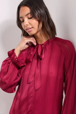 Dorothy Perkins Robe Smock Étagée en Satin Dévoré avec Col Noué<Femme Robes Mi-Longues|Satin Et Dentelle