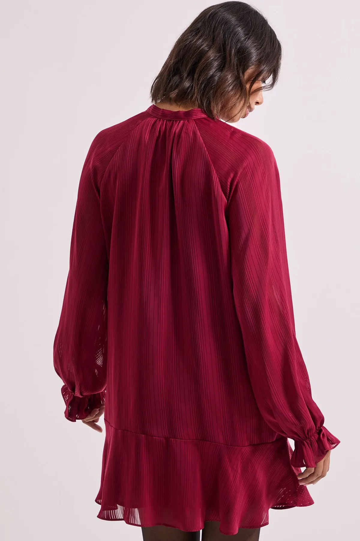 Dorothy Perkins Robe Smock Étagée en Satin Dévoré avec Col Noué<Femme Robes Mi-Longues|Satin Et Dentelle