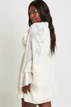 boohoo Robe Smock À Volants Et Motif Floral Dévoré Grande Taille<Femme Robes Babydoll|Robes À Manches Longues