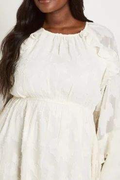 boohoo Robe Smock À Volants Et Motif Floral Dévoré Grande Taille<Femme Robes Babydoll|Robes À Manches Longues
