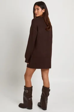 Robe Synthétiquell Mini Surdimensionnée En Maille Avec Col Polo Et Boutons