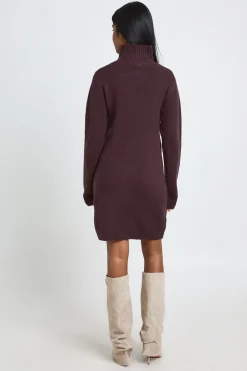 boohoo Robe Synthétiquell Mini Tricotée À Col Montant Avec Détail De Couture<Femme Looks Chocolat|Robes À Manches Longues