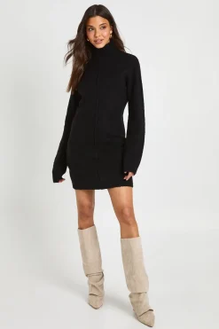 Robe Synthétiquell Mini Tricotée Col Montant Avec Détail De Couture