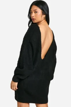 boohoo Robe Synthétiquell Oversize Brossée À Dos Échancré Petite Taille<Femme Pulls Et Gilets|Toutes Les Mailles