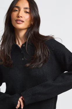 Robe Synthétiquell Surdimensionnée En Maille Tricotée Avec Col Et Boutonnage