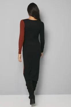 Robe Tricotée Asymétrique à Blocs de Couleur