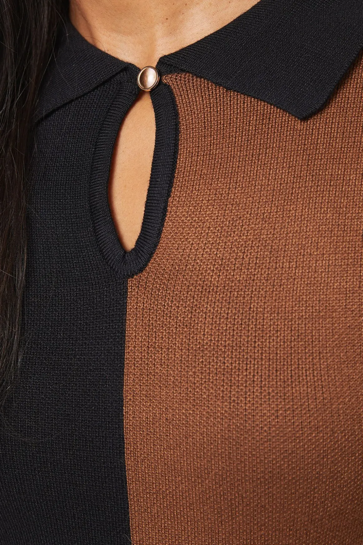 Robe Tricotée à Col et Blocs de Couleurs
