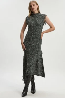 Robe Tricotée en Fil Tweed avec Finitions à Franges