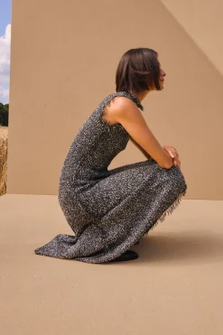 Robe Tricotée en Fil Tweed avec Finitions à Franges