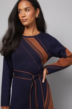 Robe Tricotée Jacquard Asymétrique