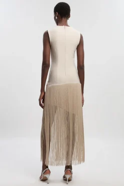 Robe Tricotée Moulante à Bandage avec Ourlet à Franges