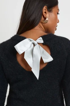 boohoo Robe Tricotée Super Douce Grande Taille avec Détail Nœud au Dos<Femme Pulls Et Gilets|Toutes Les Mailles