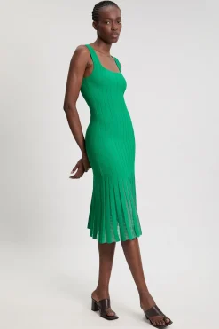 Robe Tricotée Évasée à Encolure Carrée Stretch Compact Petite