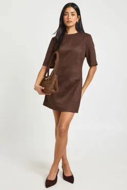 boohoo Robe T-shirt Boxy En Synthétique<Femme Looks Chocolat|Robes T-Shirt