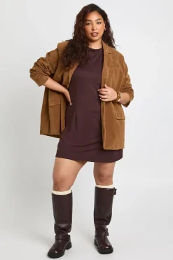 boohoo Robe T-shirt à détails cintrés Plus<Femme Looks Chocolat|Robes T-Shirt