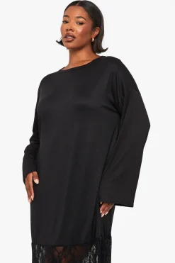 robe-t-shirt en dentelle à manches longues