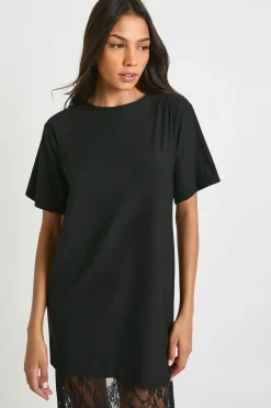 boohoo Robe t-shirt midaxi allongée avec détails en dentelle<Femme Satin Et Dentelle|Robes T-Shirt