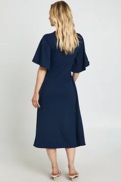 Robe T-shirt Midi Avec Détail Cape Drapée Petite