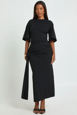 Robe T-shirt Mi-longue avec Détail Cape Drapée