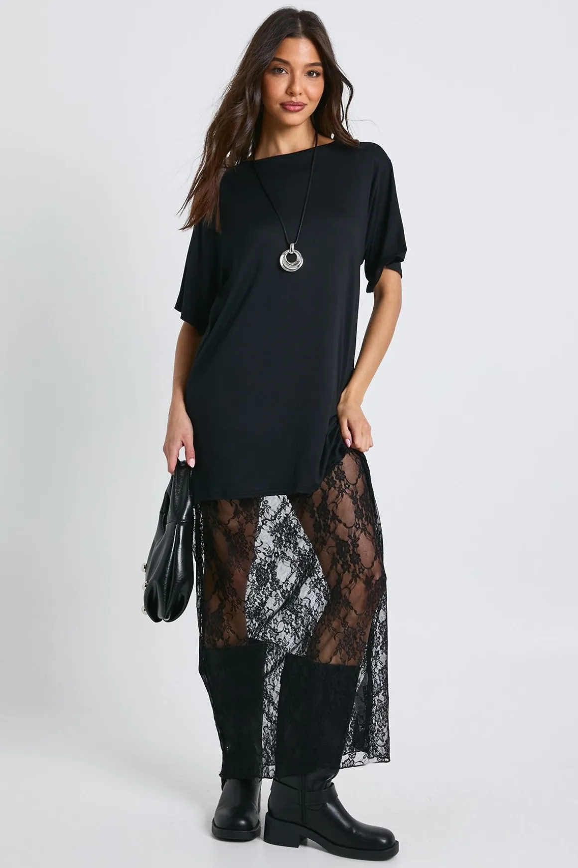 Robe T-shirt Mi-longue à Détails en Dentelle