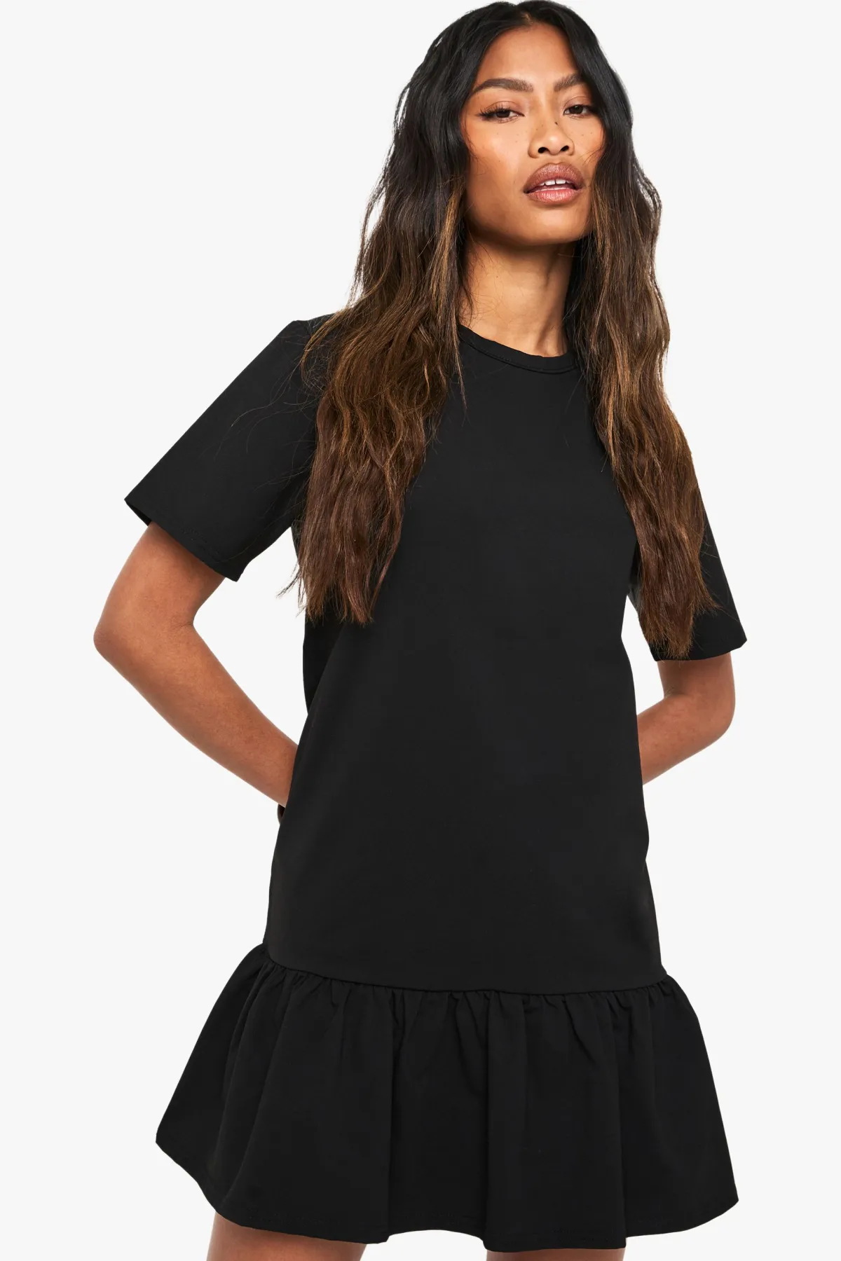boohoo Robe T-shirt à ourlet frangé et effet smock<Femme Robes T-Shirt|Robes