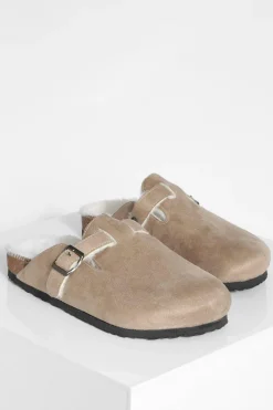 Sabot Fermé Doublé De Synthétique