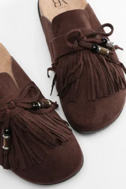 boohoo Sabots Fermés En Synthétique À Pompons Et Perles Décoratives< Looks Chocolat|Chaussures Plates