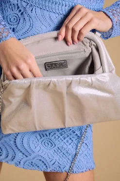 Oasis Sac Pochette Grande Taille Liora en synthétiquecuir Froncé< Pochettes|Sacs À Main
