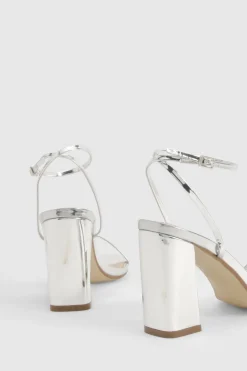 boohoo Sandales bipartites à talon bloc en vernis métallique< Chaussures Festives|Chaussures À Talons